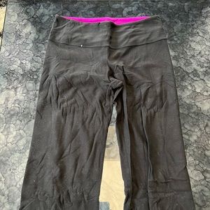 Lululemon black leggings